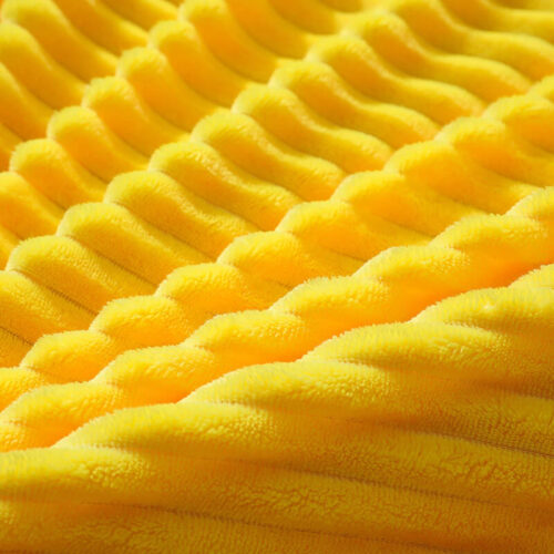 Fleece-Blanket-with-pillow-cases-yellow3-1